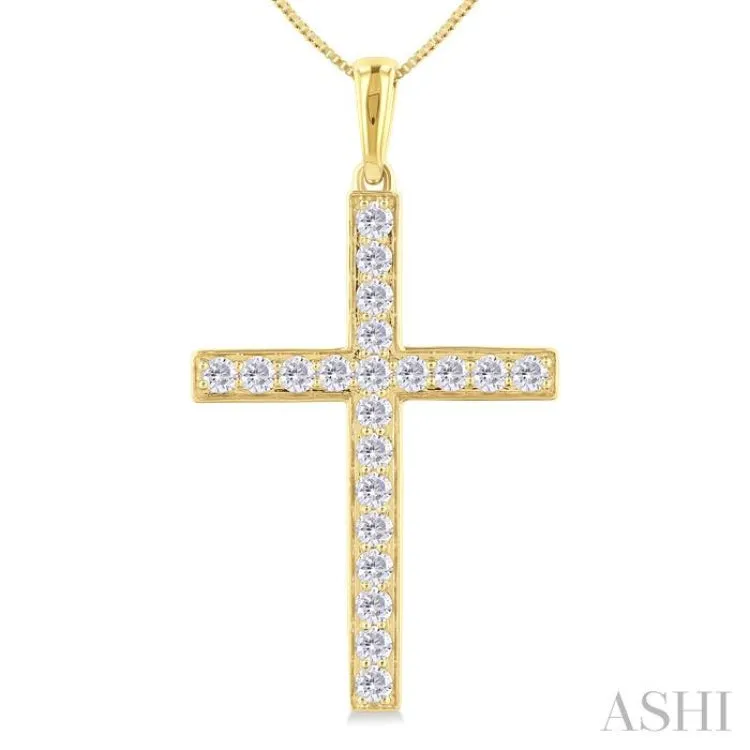 1/2 ctw Round Cut Diamond Pave Set 1-Inch Plate Cross Pendant With Chain in 14K Yellow Gold