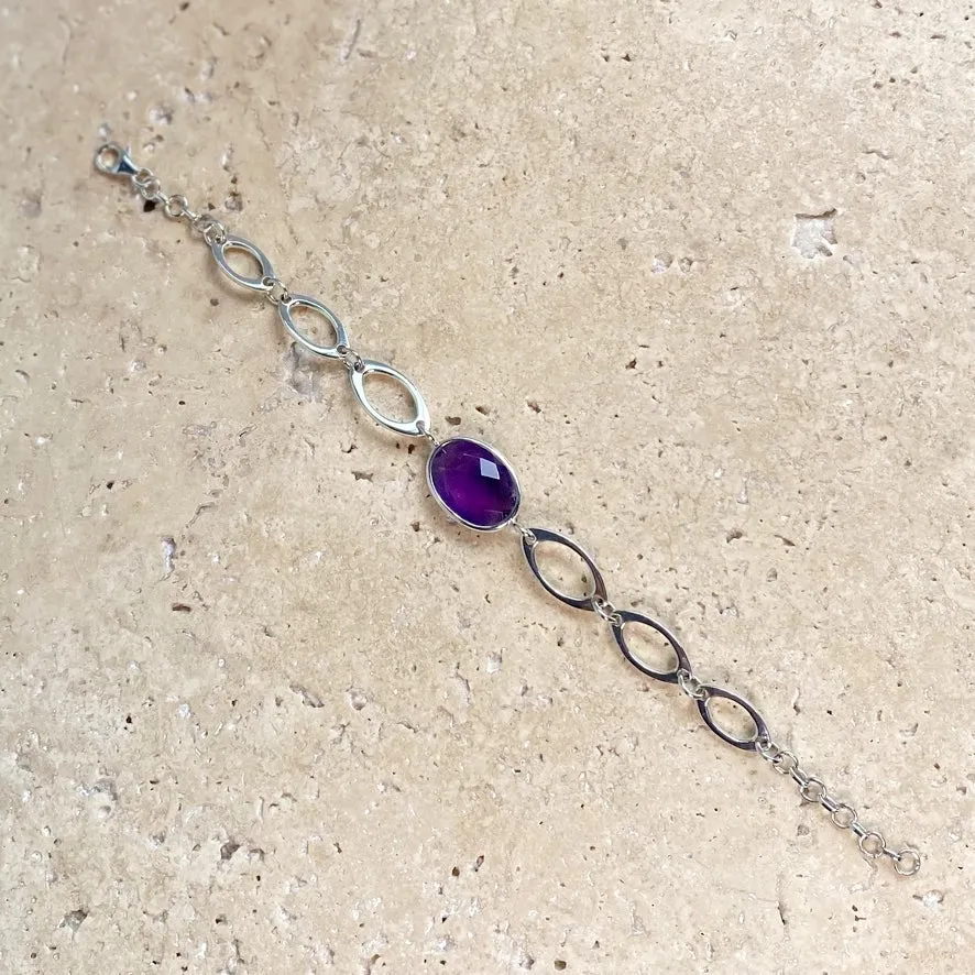 Amethyst Oval Gemstone Bracelet - Peony