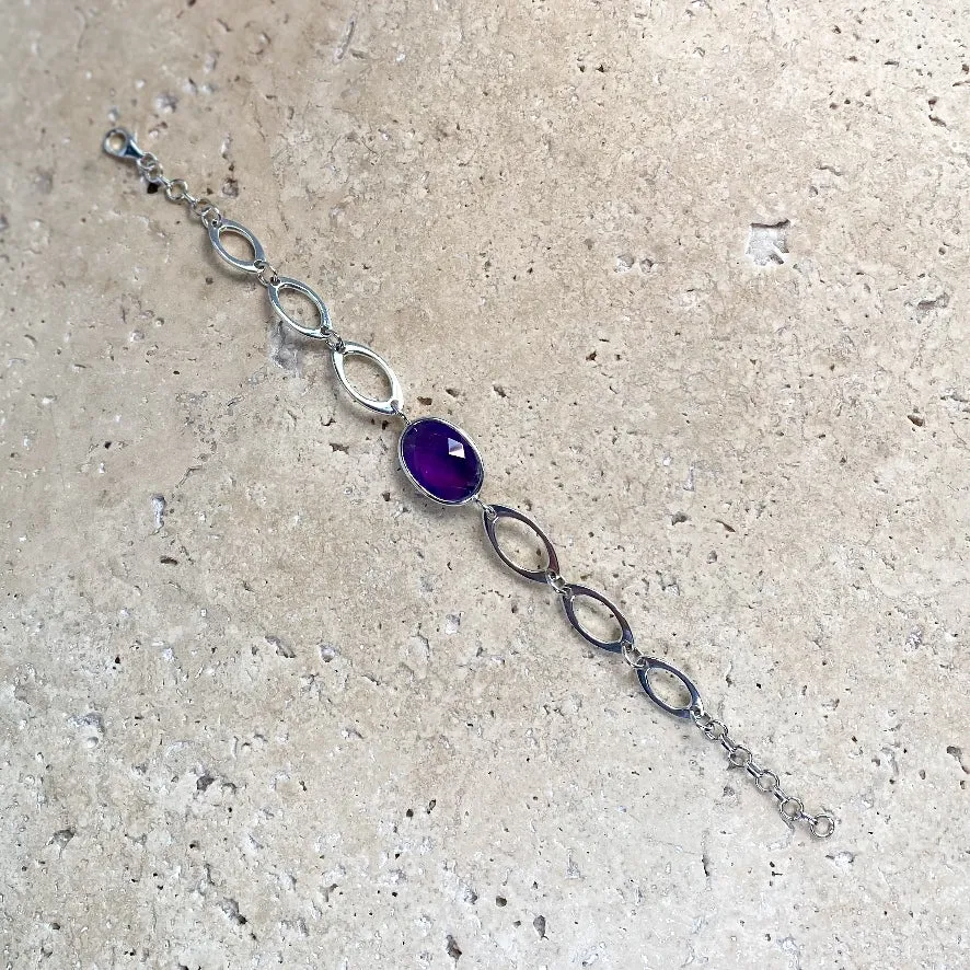 Amethyst Oval Gemstone Bracelet - Peony