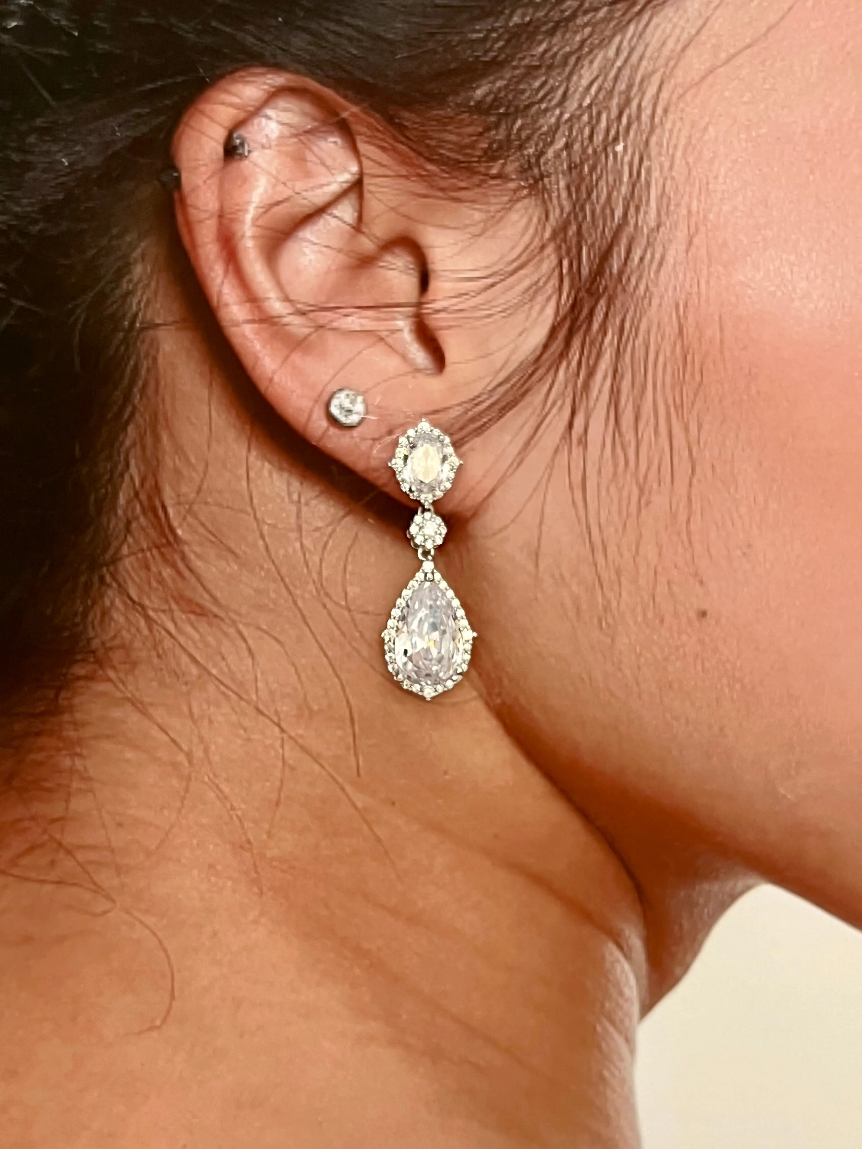 Bridal Earrings, Swarovski and Zirconia Quinceanera Jewelry Classic Earring