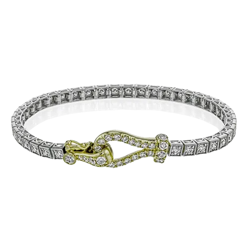 Buckle Bracelet in 18K Gold with Diamonds