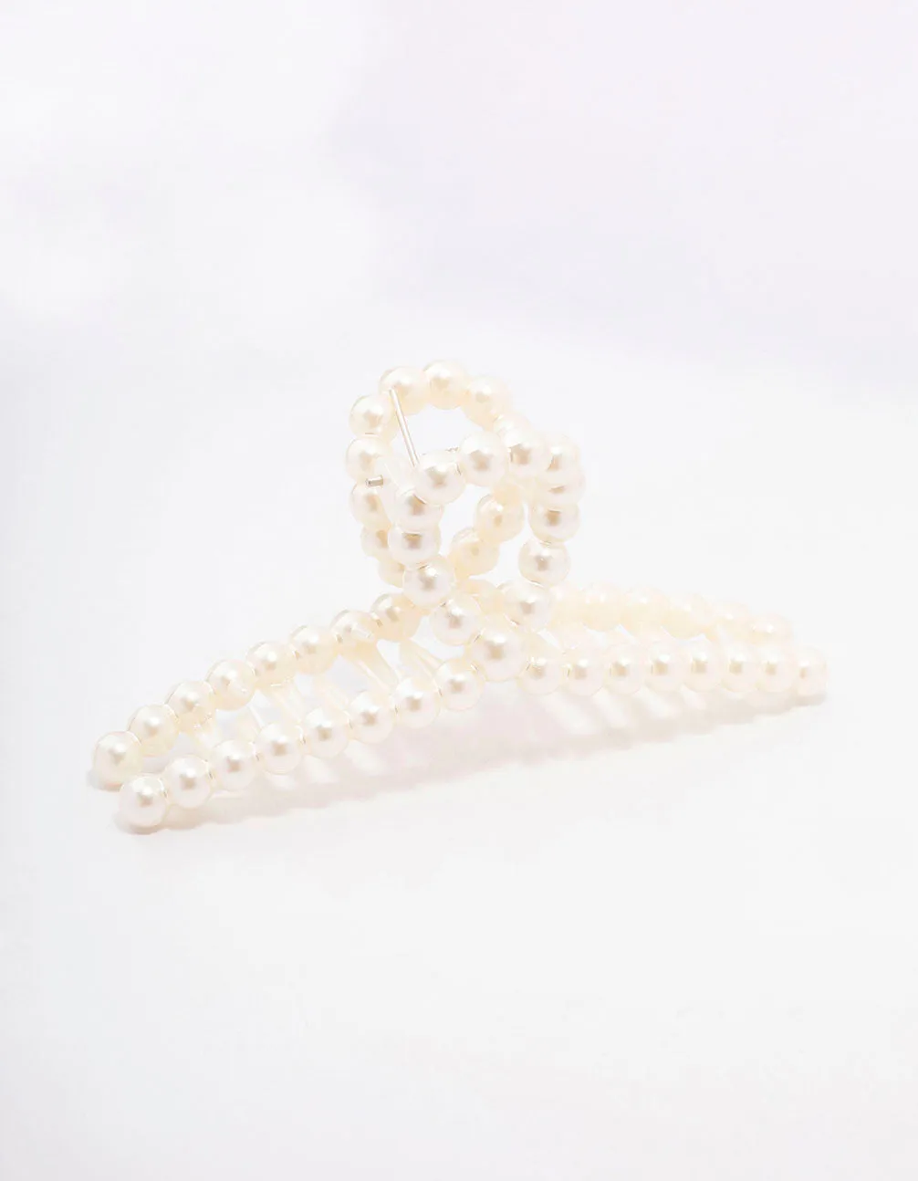 Cream Pearl Twisted Hair Claw Clip