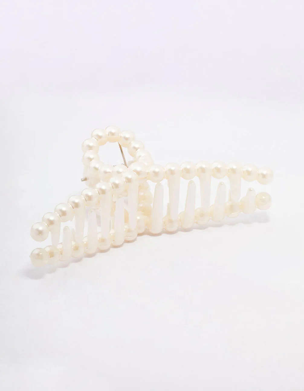 Cream Pearl Twisted Hair Claw Clip