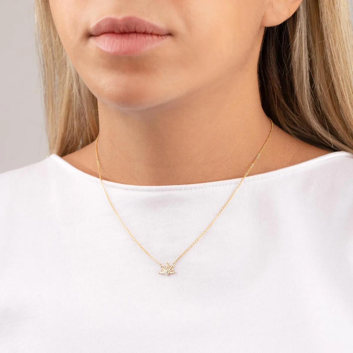 Elina Chain Necklace