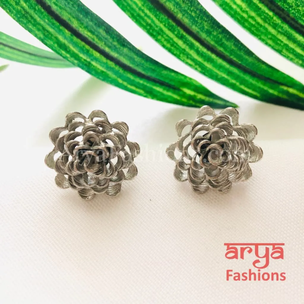 Esha Wire Mash Fusion Studs/Flower Studs/Flower Earrings