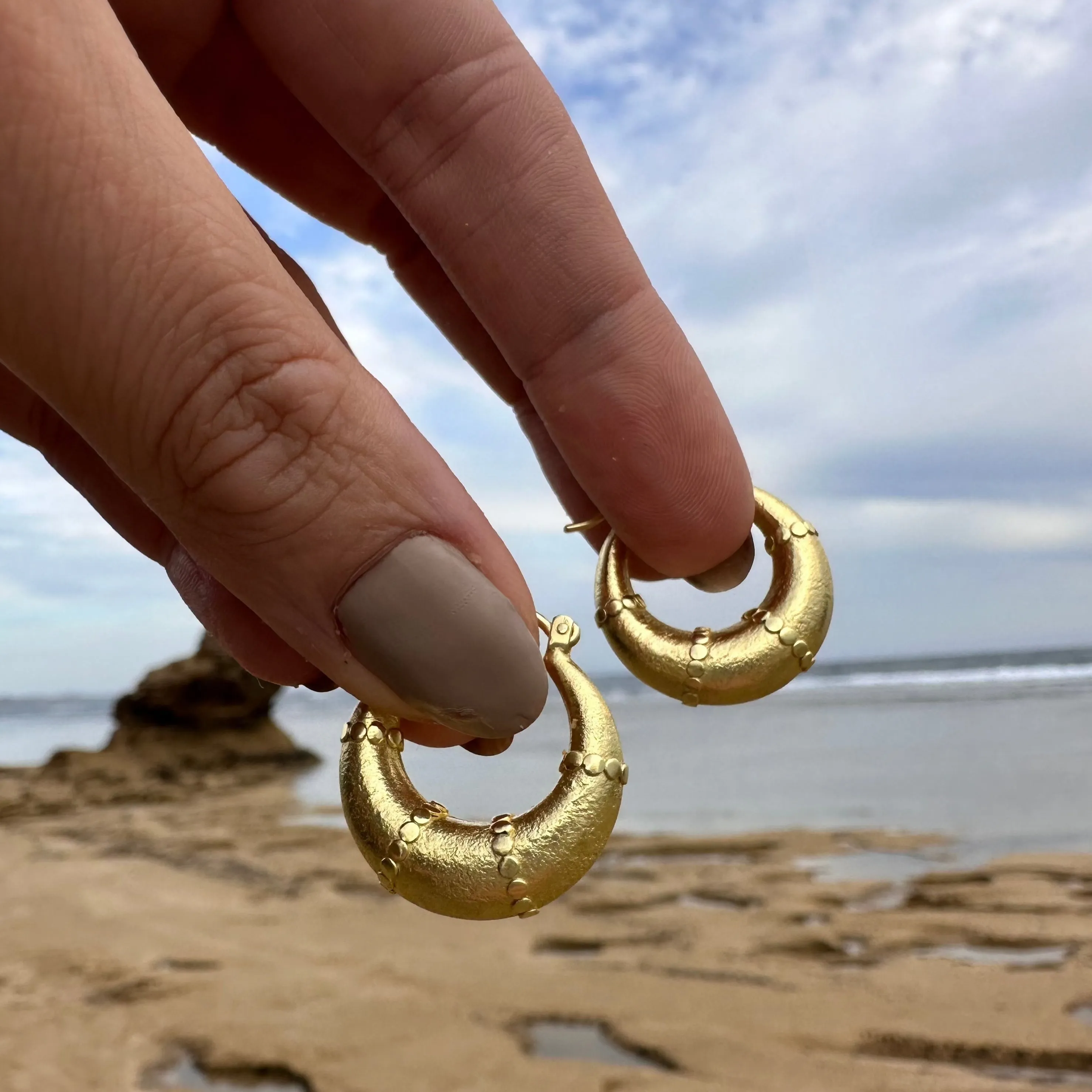 Esmeralda Gold Hoops