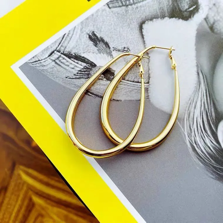 gold-oval-earrings-jlt11204