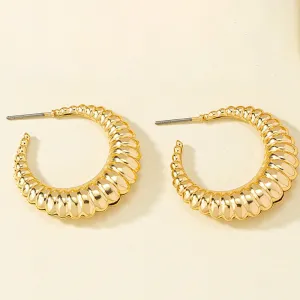 just-lil-things-gold-pin-earrings-jlt12053