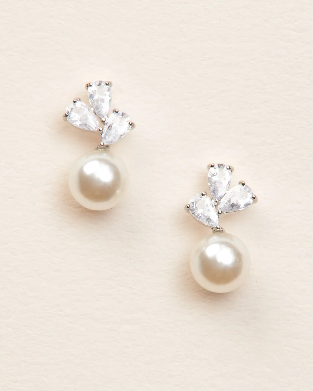 Meadow Pearl Earrings