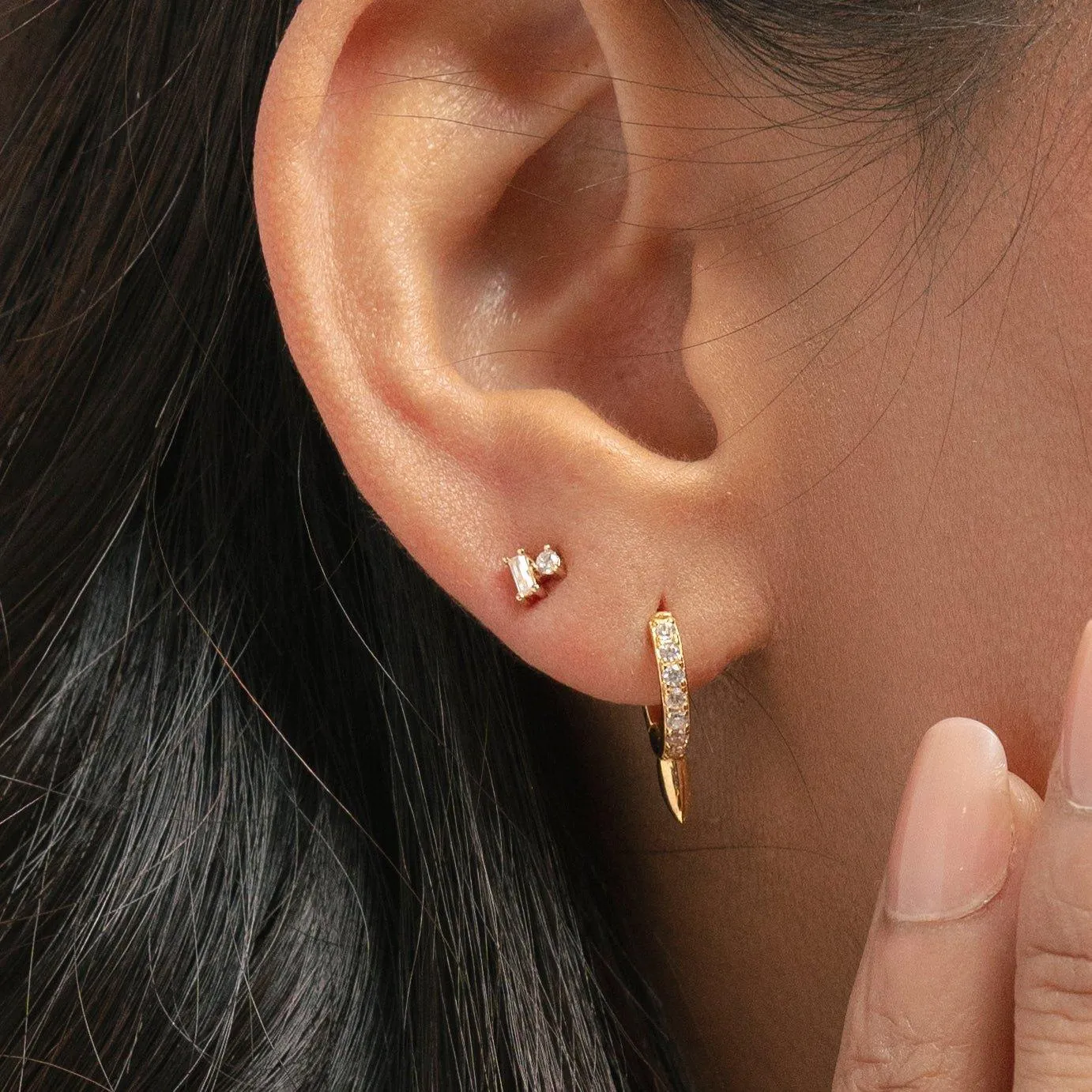 Mila Stud Earrings