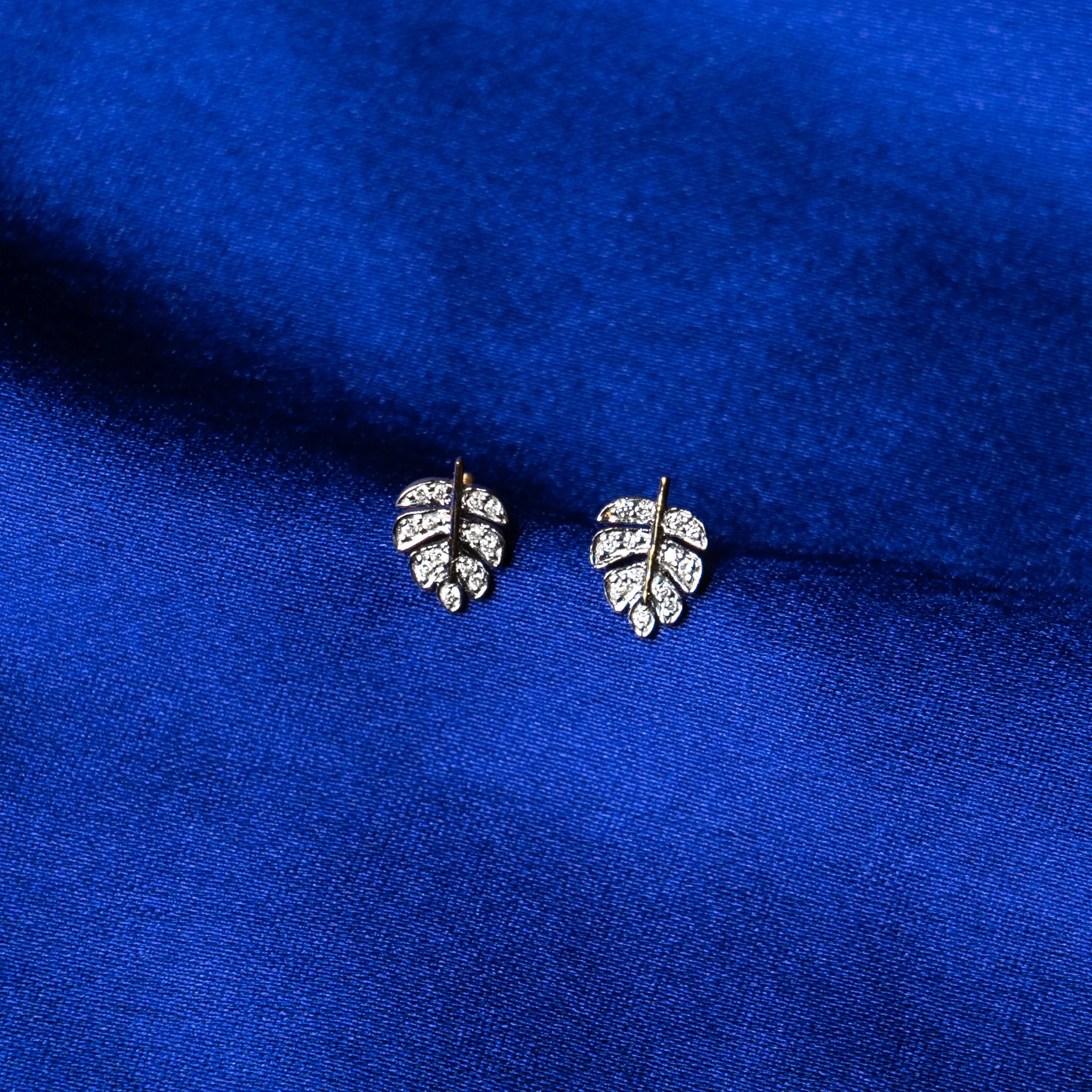 Palm Love - Diamond Studs