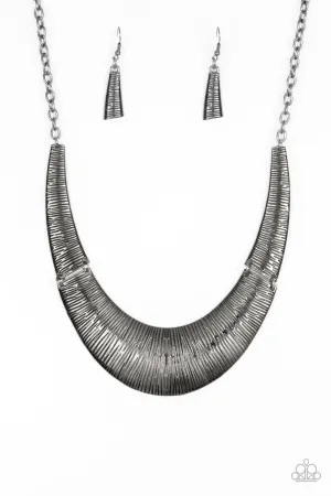 Paparazzi Necklace ~ Feast or Famine - Black