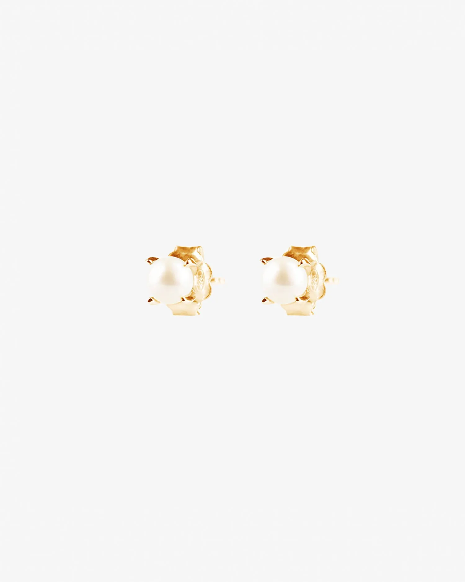 Petite Pearl studs gold