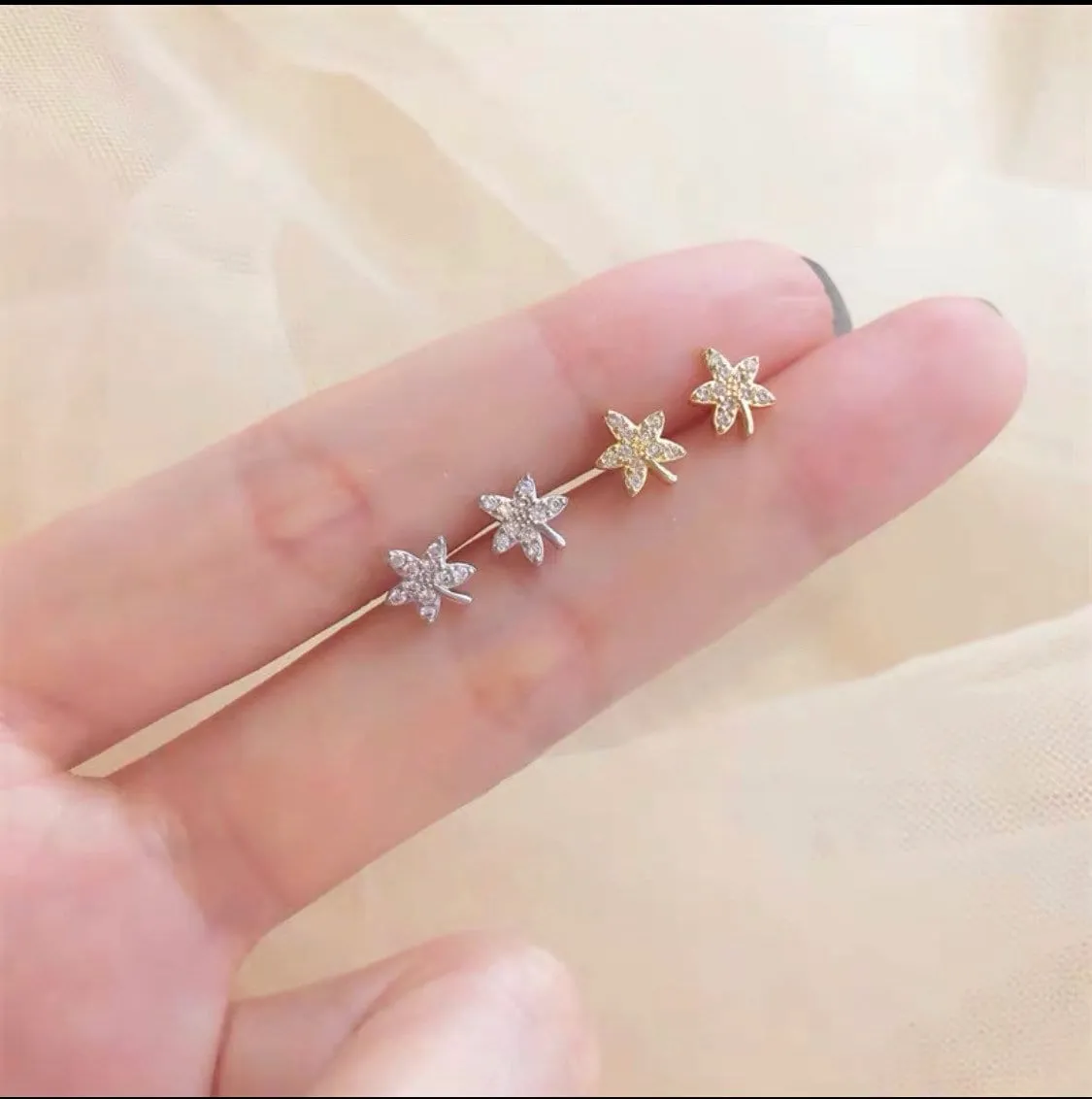 Tiny maple leaf earrings| Apricot Leaf | Little leaves studs| Studs| Sterling Silver| Cute