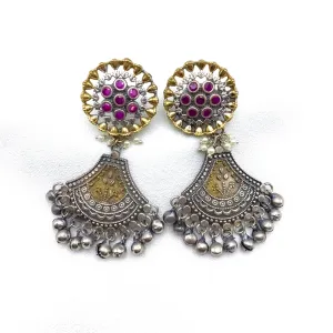 Trendy Chic Two-tone Oxidized Silver Earring with round Ruby stud