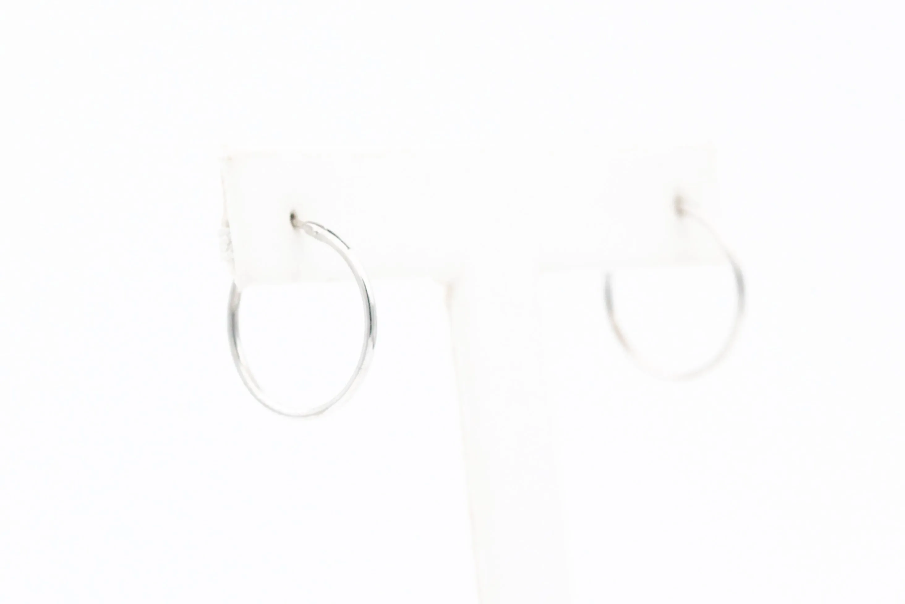 White Gold Thin Classic Hoop Earrings